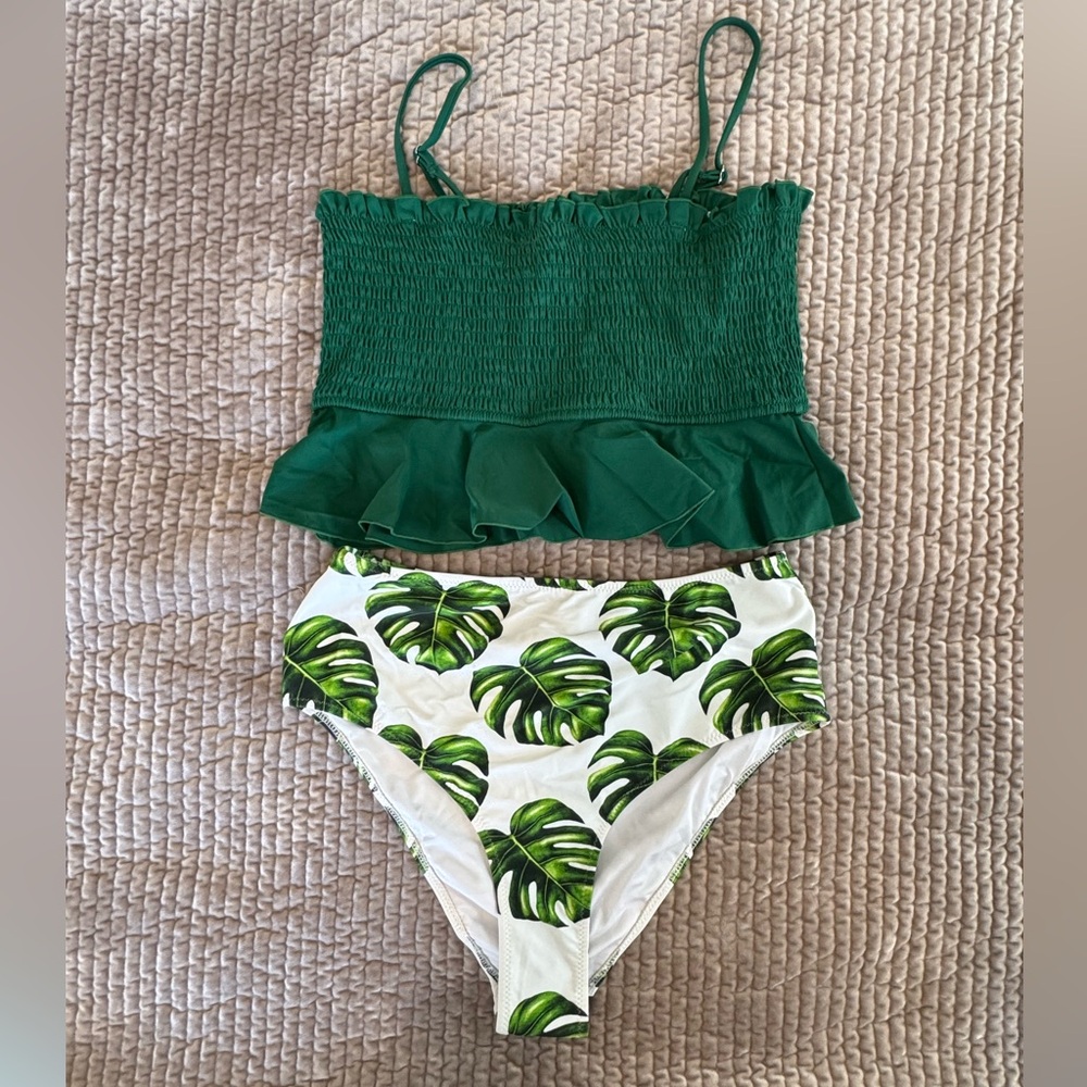 Cupshe - Green Monstera Print Ruffle Bikini -szXL
